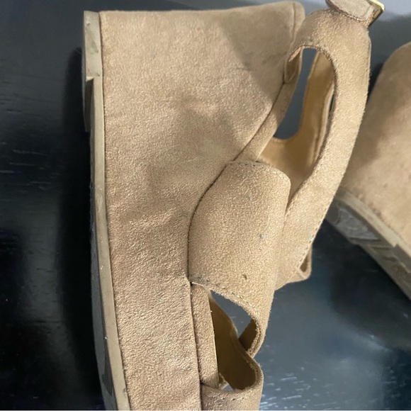 Brash La Wedge Platform Sandals Women Sz. 6.5 Tan - Picture 12 of 12